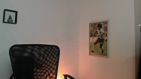 Jay Alvarrez online show from February 16, 9:05 pm