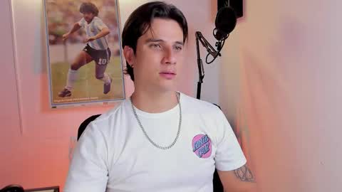 Jay Alvarrez online show from October 20, 6:41 pm