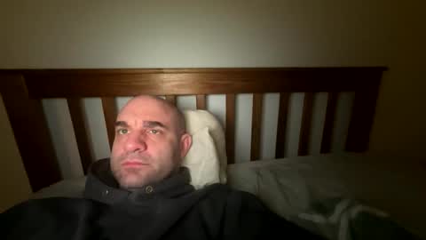 jaybee0986 online show from March 30, 2:45 am