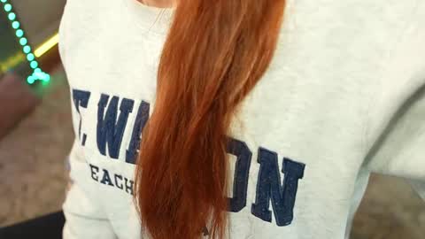 Snapshot of jaybeitsme chatting on February 27, 11:10 am JennyBlighe online show from February 27, 11:10 am