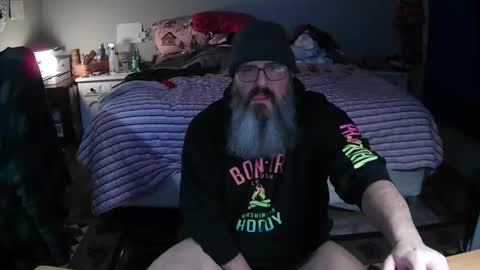 Grand Zaddy or Jay its casual online show from December 17, 3:50 am
