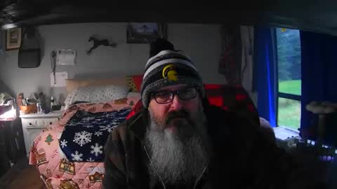 Grand Zaddy or Jay its casual online show from December 22, 7:55 pm