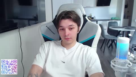 Jayce online show from June 3, 4:37 am