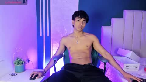 jaycobblack1 online show from October 12, 12:15 pm