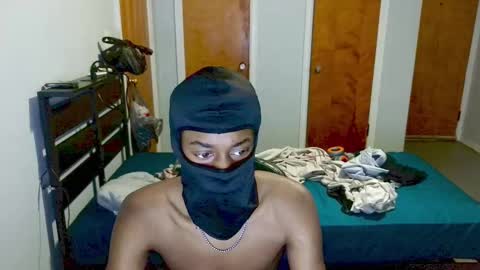 Snapshot of jaycrashout chatting on September 27, 10:26 pm jaycrashnout online show from September 27, 10:26 pm