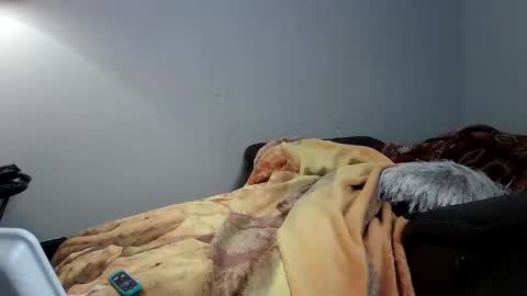 Snapshot of jaydaheat613 chatting on December 10, 7:37 am Jayda Heat online show from December 10, 7:37 am