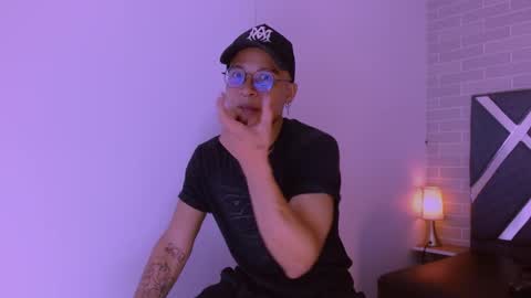 Jayden Morris online show from March 3, 7:09 pm