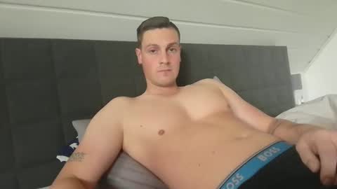 jayfex97 online show from October 19, 2:40 pm