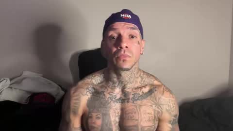 jayjaythebutcher23 online show from February 1, 8:13 am