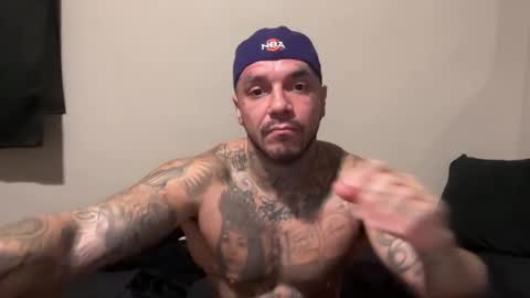 jayjaythebutcher23 online show from August 1, 7:57 pm
