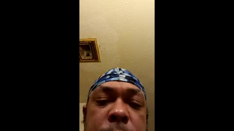 Snapshot of jaykay0929198895053 chatting on March 13, 8:32 am jaykay0929198895053 online show from March 13, 8:32 am