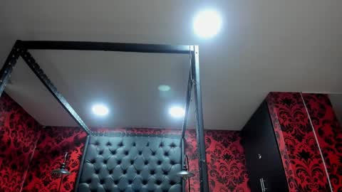 Snapshot of jaylen_bdsm chatting on October 11, 1:53 pm jaylen_bdsm online show from October 11, 1:53 pm