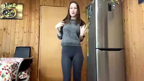 Snapshot of jayneboutros chatting on December 2, 11:15 am Sonya online show from December 2, 11:15 am