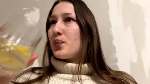 Sonya online show from December 17, 4:07 am