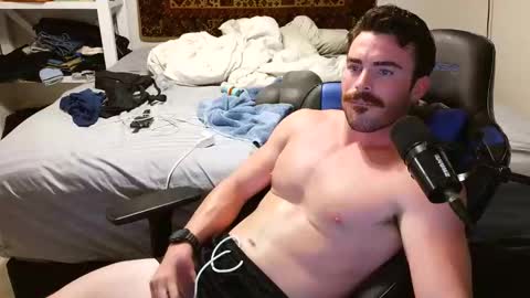 Snapshot of jaypipeahoe chatting on October 17, 2:37 am jaypipeahoe online show from October 17, 2:37 am