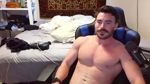 Snapshot of jaypipeahoe chatting on October 21, 2:51 pm jaypipeahoe online show from October 21, 2:51 pm