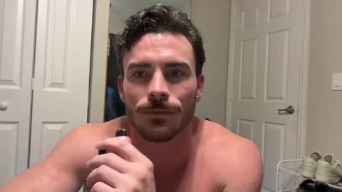 Snapshot of jaypipeahoe chatting on November 19, 3:17 am jaypipeahoe online show from November 19, 3:17 am