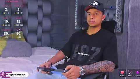 Snapshot of jaze_bradley chatting on September 27, 11:15 am jaze_bradley online show from September 27, 11:15 am