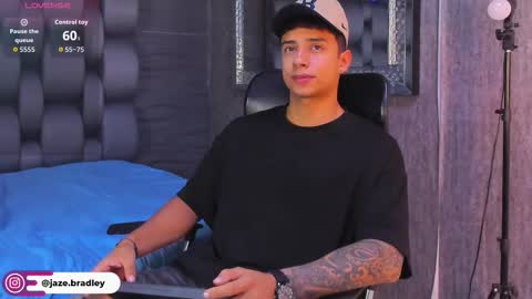 jaze_bradley online show from November 10, 11:31 am