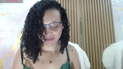 Snapshot of jazlin_ chatting on June 10, 2:49 pm Jazlin online show from June 10, 2:49 pm