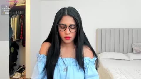 valentin online show from October 12, 7:07 am