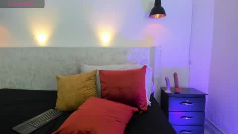 Jazmin online show from May 15, 11:34 pm