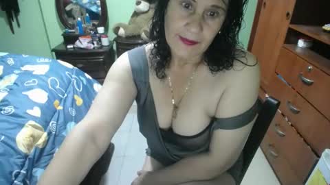 jazmim online show from January 27, 11:11 am