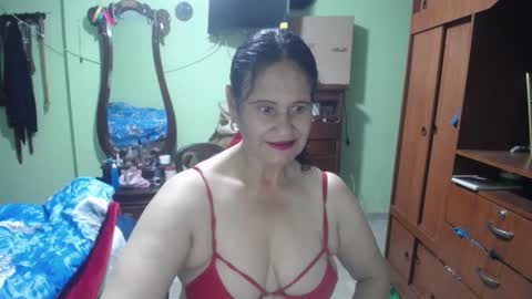 jazmim online show from January 31, 11:13 am