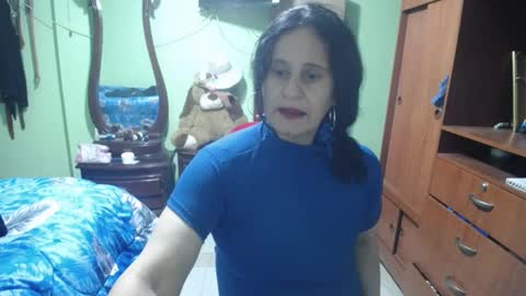 jazmim online show from February 4, 12:19 am