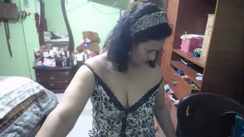 jazmim online show from September 28, 12:32 pm