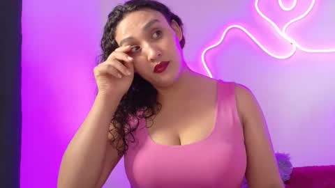 Snapshot of jazminepark chatting on December 3, 4:16 pm JazminePark online show from December 3, 4:16 pm