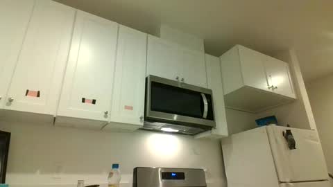 Jazzystelo online show from September 13, 6:02 am