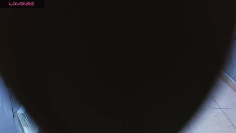 jbarto_ online show from June 9, 11:33 am