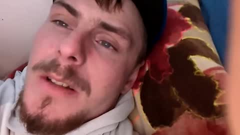 Snapshot of jbbrickco649638 chatting on February 1, 12:09 am jbbrickco649638 online show from February 1, 12:09 am