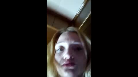 J Nicole online show from October 1, 6:36 pm