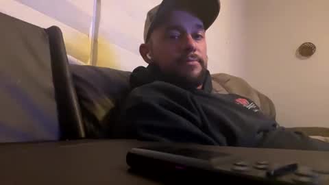 jbills910910 online show from March 12, 3:34 am