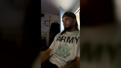 LadronDeCorazones online show from January 9, 11:28 pm