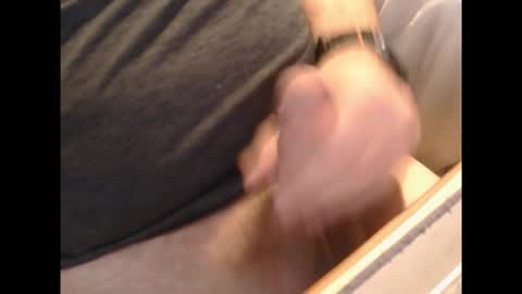 jcdogg11 online show from October 27, 5:06 pm