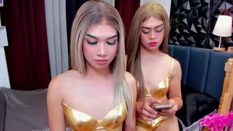 jchugecock online show from November 6, 1:45 pm