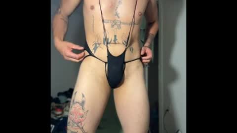 jdingo743817 online show from June 28, 11:27 am