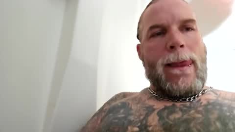 Snapshot of jdlicksgood chatting on November 13, 11:20 am jdlicksgood online show from November 13, 11:20 am