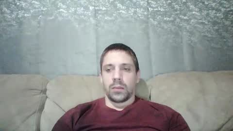 Snapshot of jdrally95 chatting on February 15, 7:49 am jdrally95 online show from February 15, 7:49 am