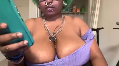 Snapshot of jdx00 chatting on November 28, 11:29 pm jdx00 online show from November 28, 11:29 pm