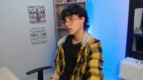 jeam_hot online show from January 22, 9:43 pm