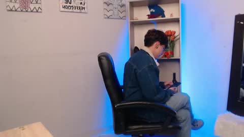 jeam_hot online show from September 9, 8:41 pm