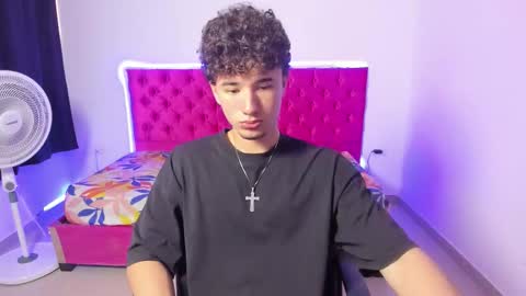 jean_burns online show from February 3, 7:08 pm