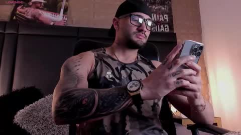 Jean Coleman online show from November 4, 3:38 am