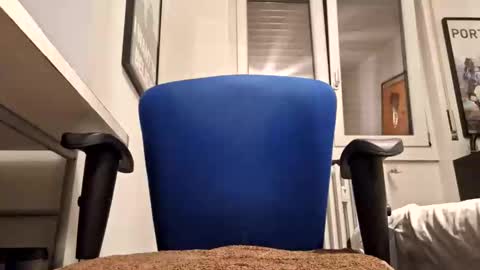 Snapshot of jean_kowalski chatting on June 10, 8:52 pm Jean Kowalski online show from June 10, 8:52 pm