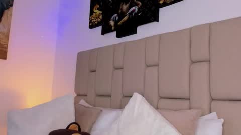 Snapshot of jean_lopez chatting on March 5, 5:58 am Jean axelcrow Modelo Independiente online show from March 5, 5:58 am