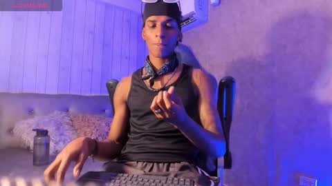 JEAN online show from February 9, 8:35 pm